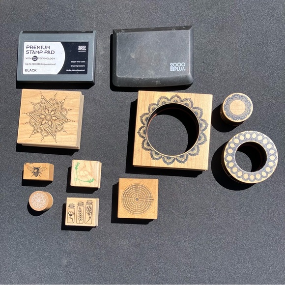 Rubber Stamps - Picture 2 of 4